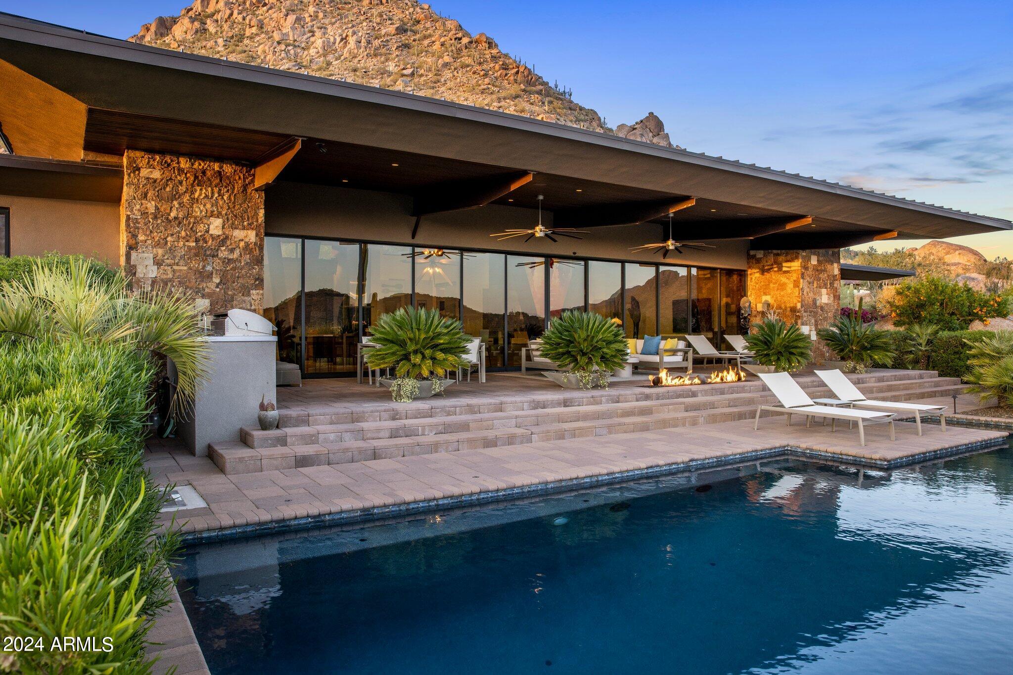 10956 E TUSAYAN Trail