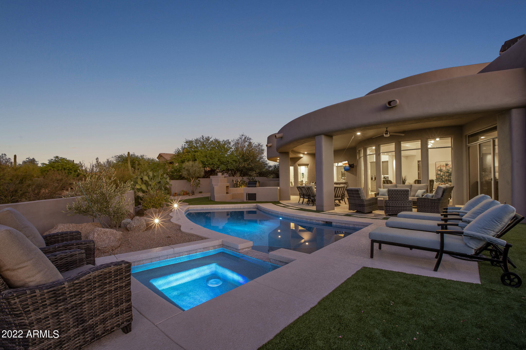 10448 E SKINNER Drive
