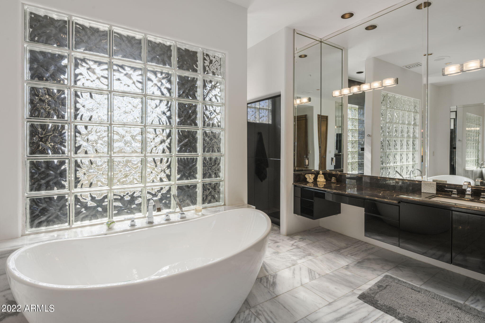 10448 E SKINNER Drive