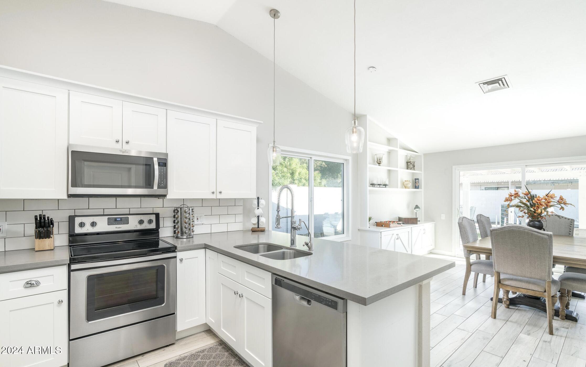 4833 W COMMONWEALTH Place