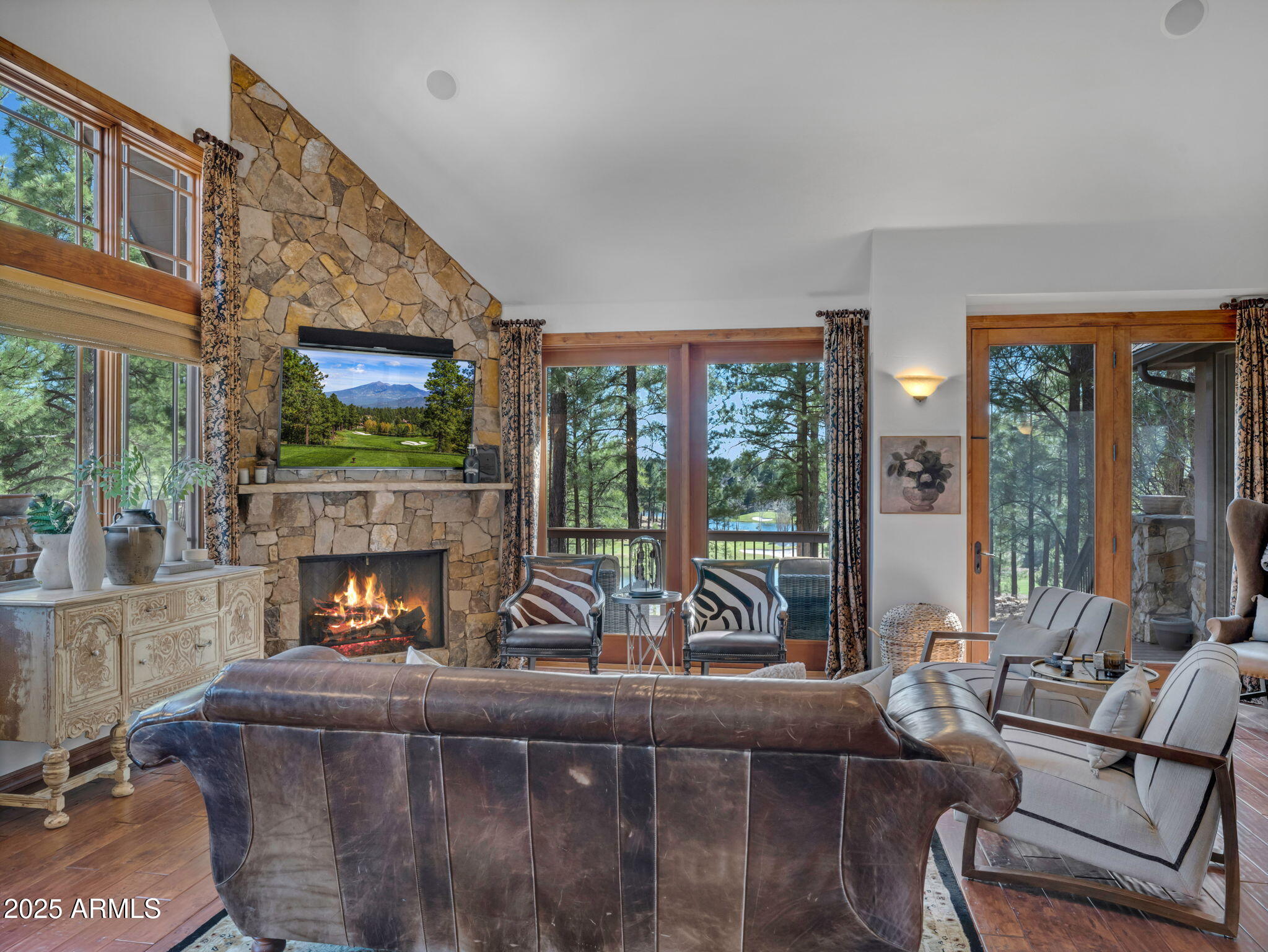 3366 S Tourmaline Drive, 55