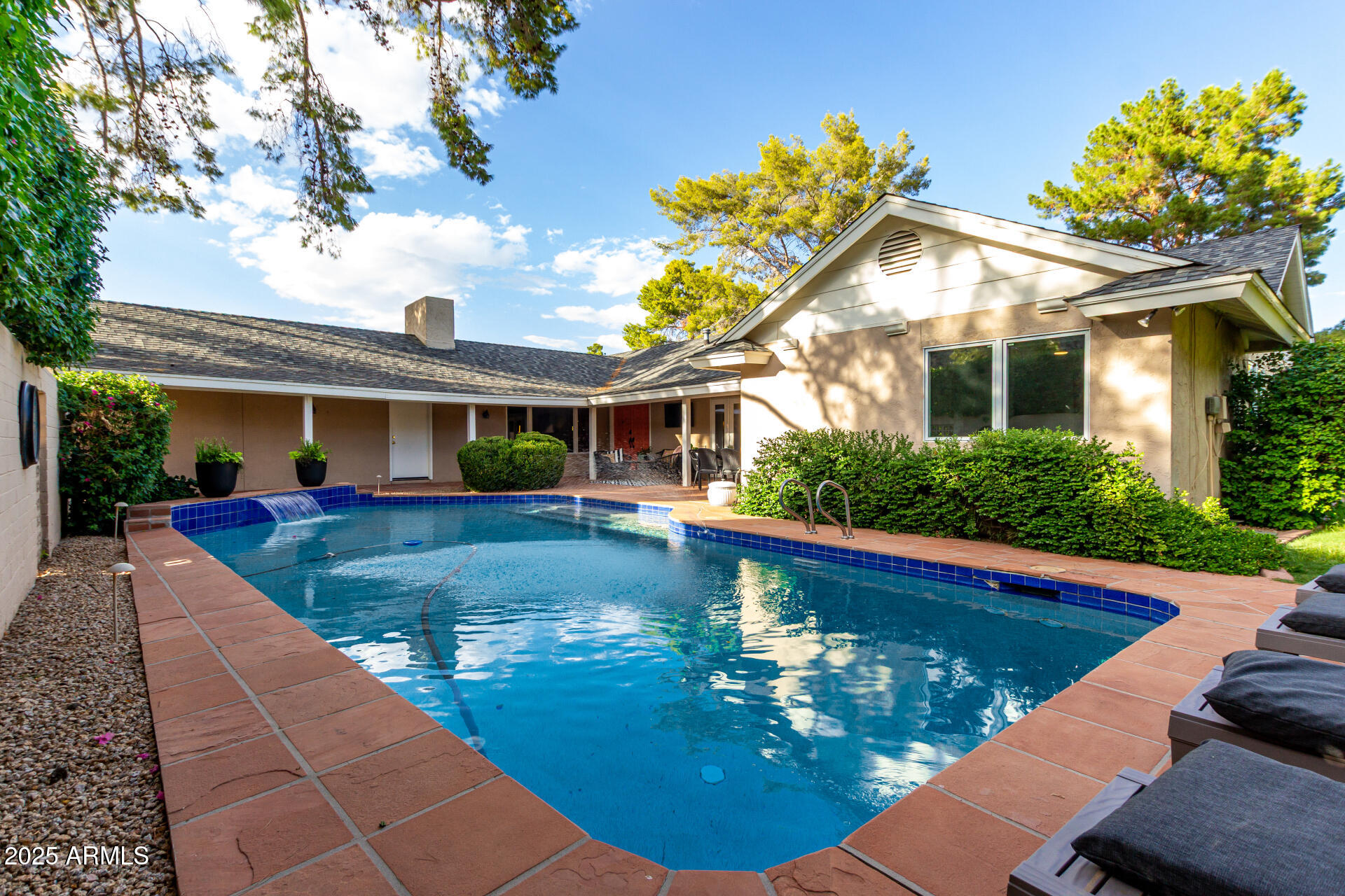 14425 N CORAL GABLES Drive