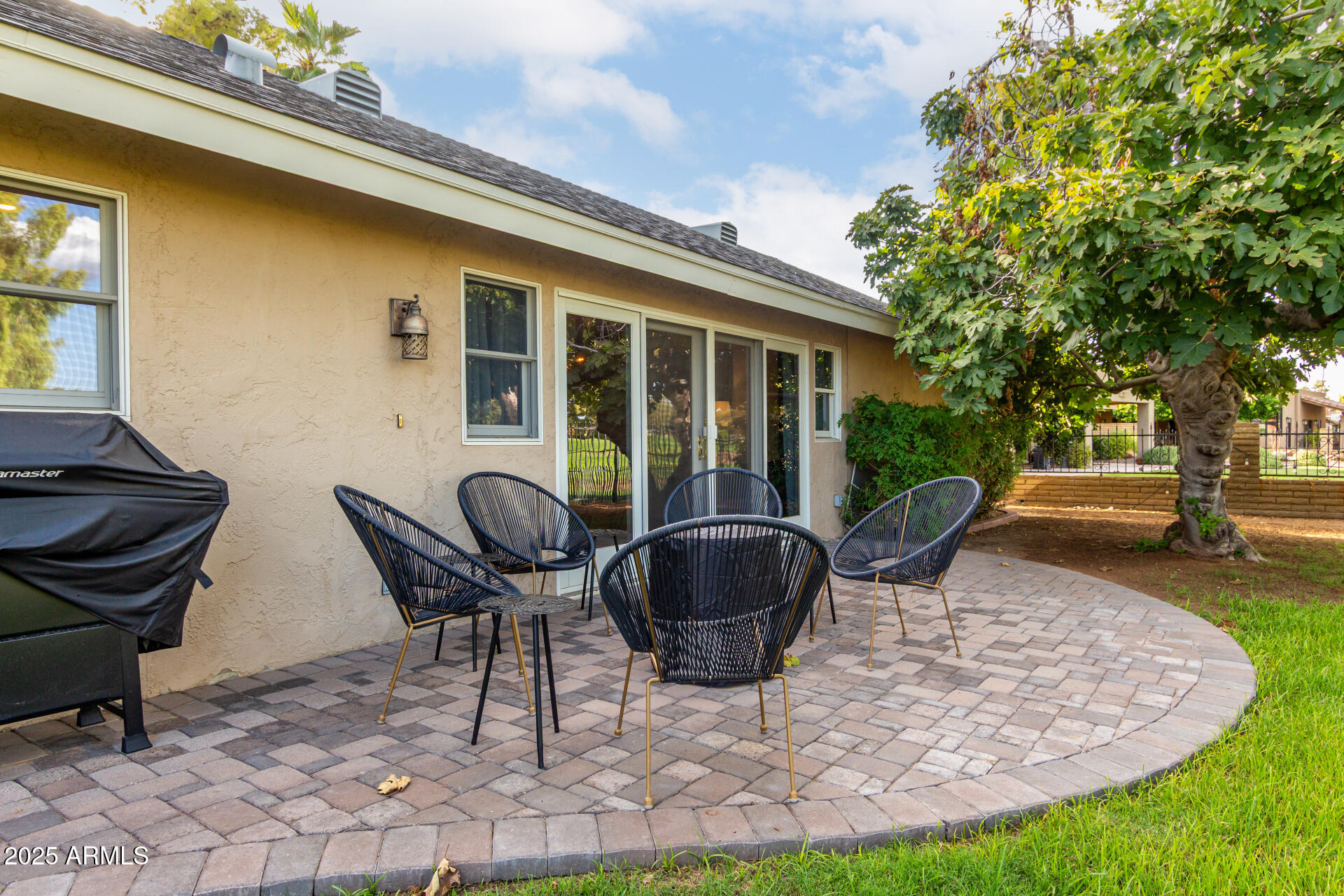 14425 N CORAL GABLES Drive