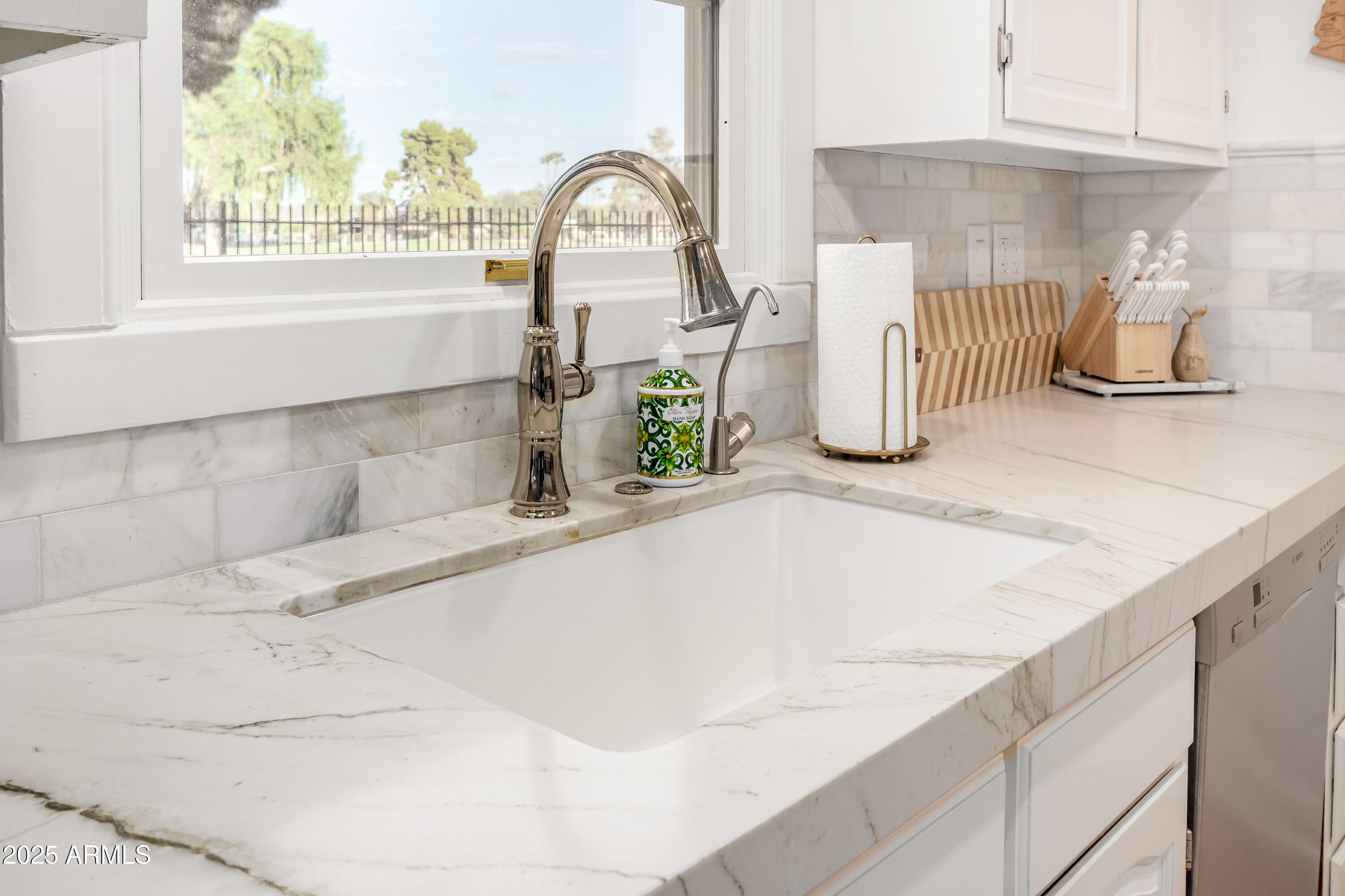 14425 N CORAL GABLES Drive