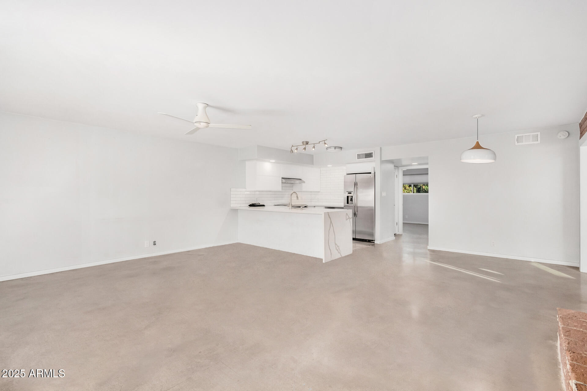 7401 E NORTHLAND Drive, 9, Scottsdale Unit: 9