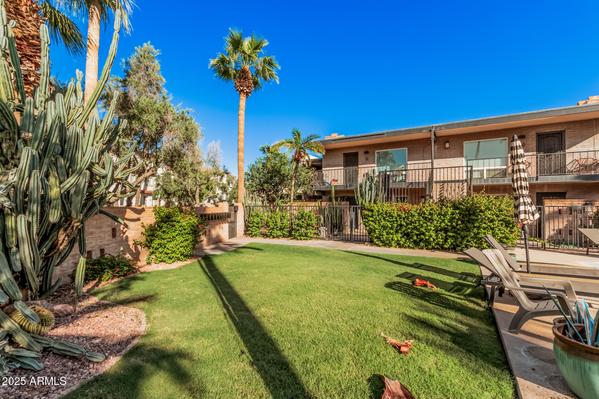 7401 E NORTHLAND Drive, 9, Scottsdale Unit: 9