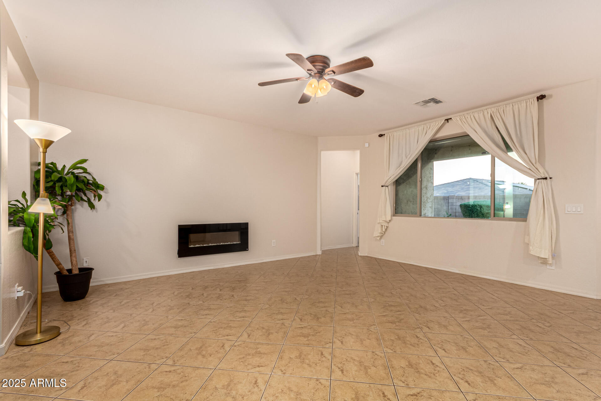 18225 W MONTECITO Avenue, Goodyear