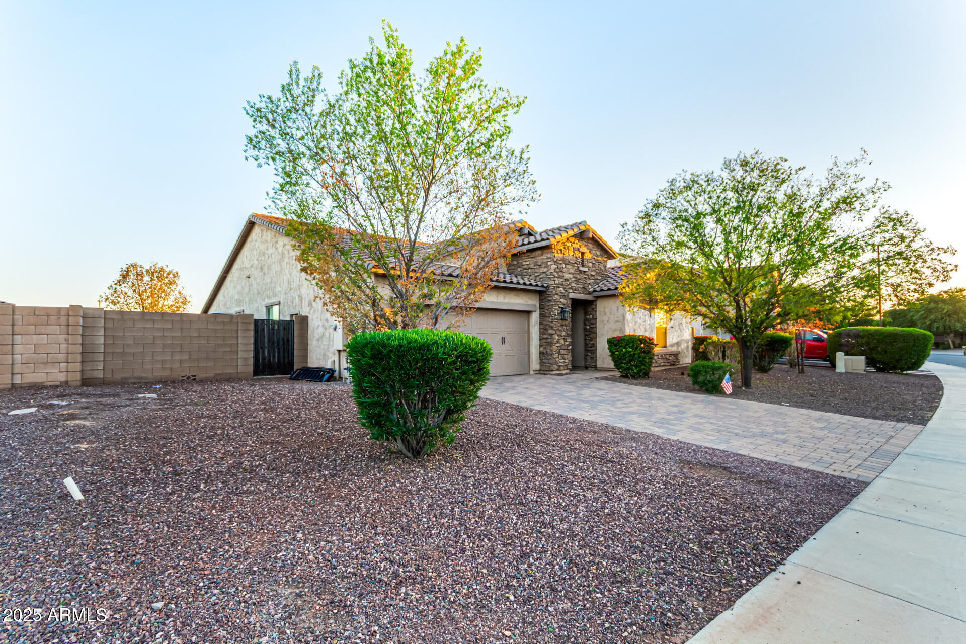 18225 W MONTECITO Avenue, Goodyear