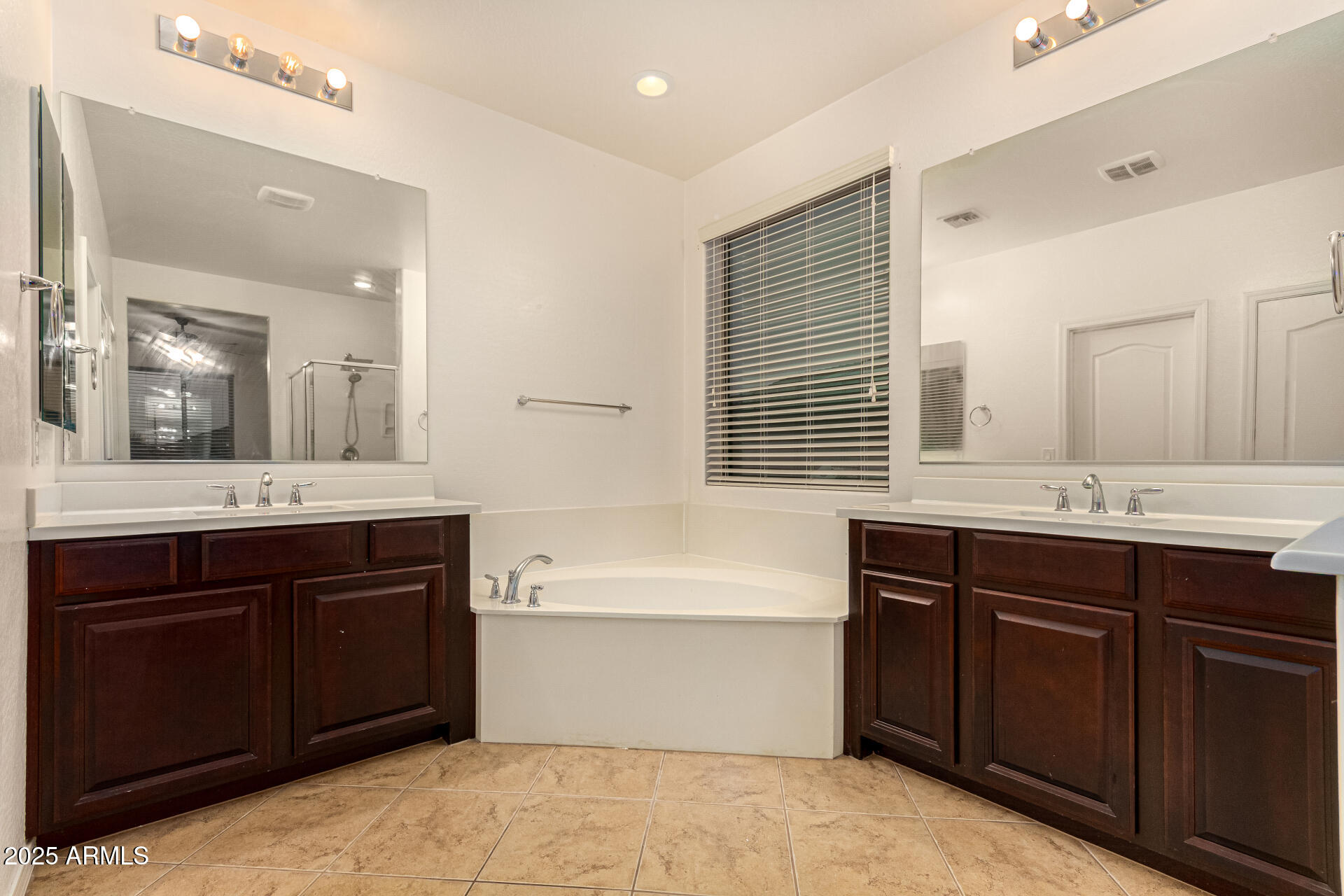 18225 W MONTECITO Avenue, Goodyear