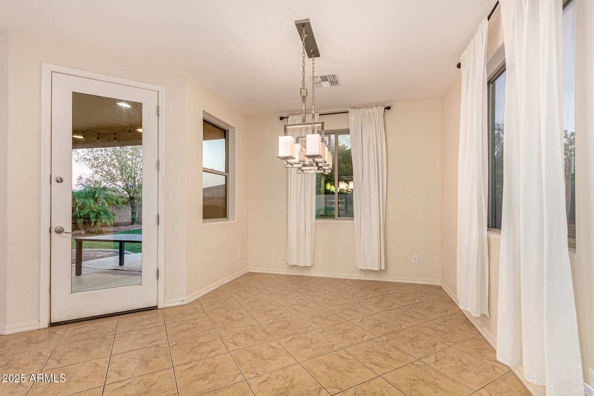 18225 W MONTECITO Avenue, Goodyear