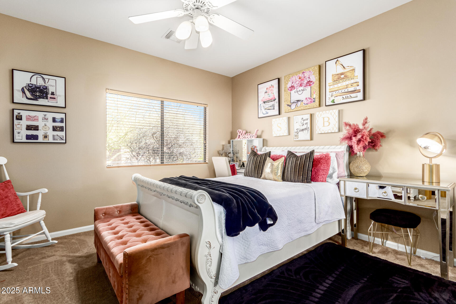 10004 E SANTA CATALINA Drive