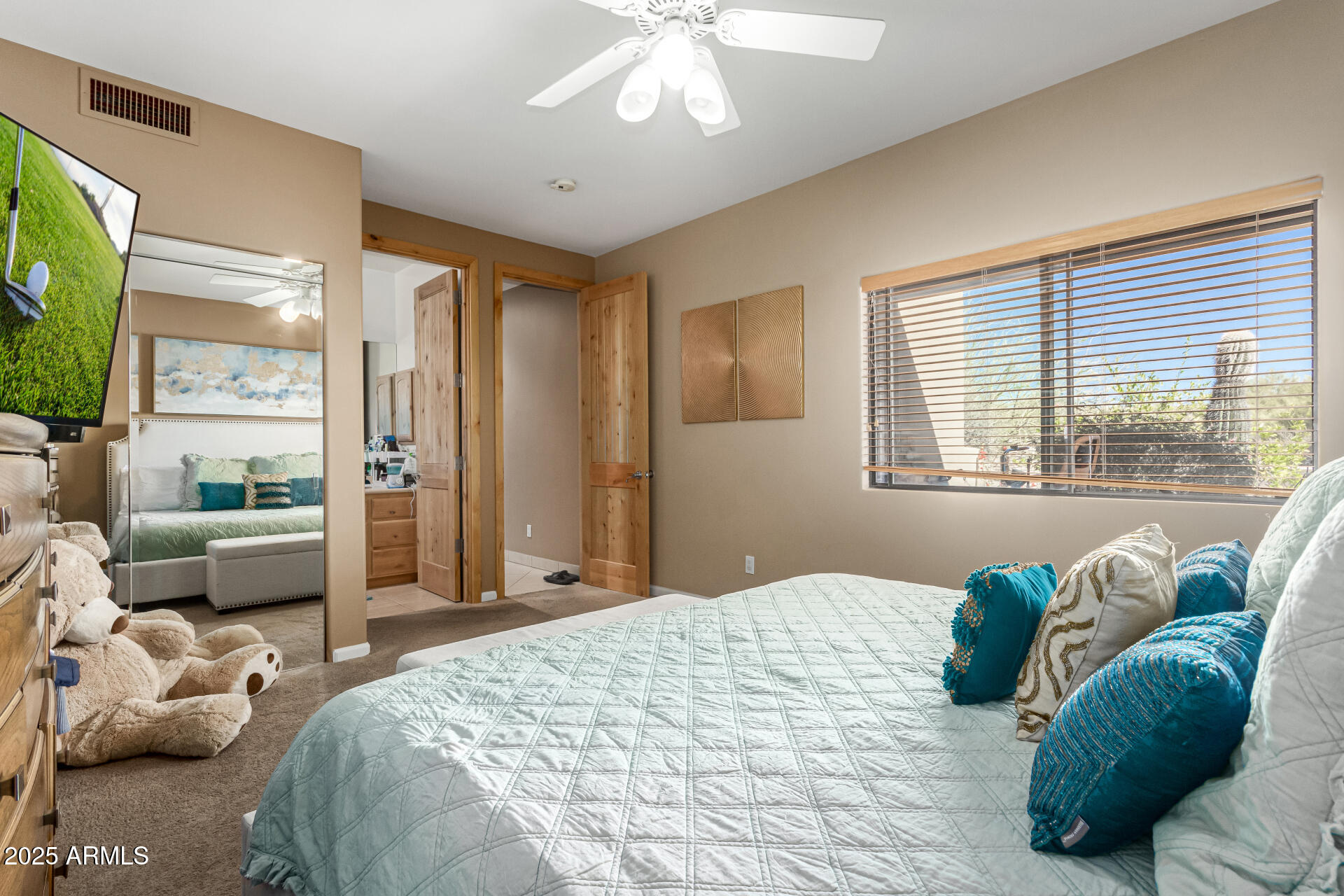 10004 E SANTA CATALINA Drive