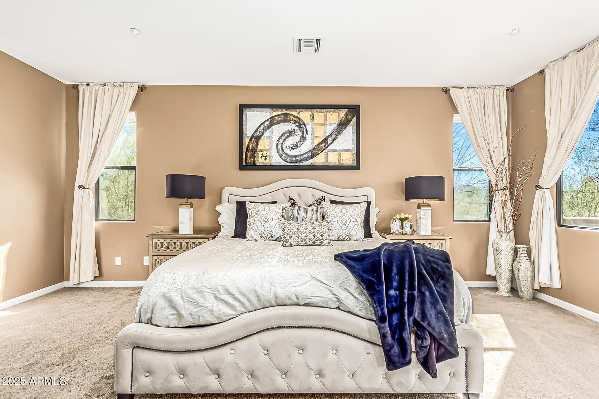 10004 E SANTA CATALINA Drive