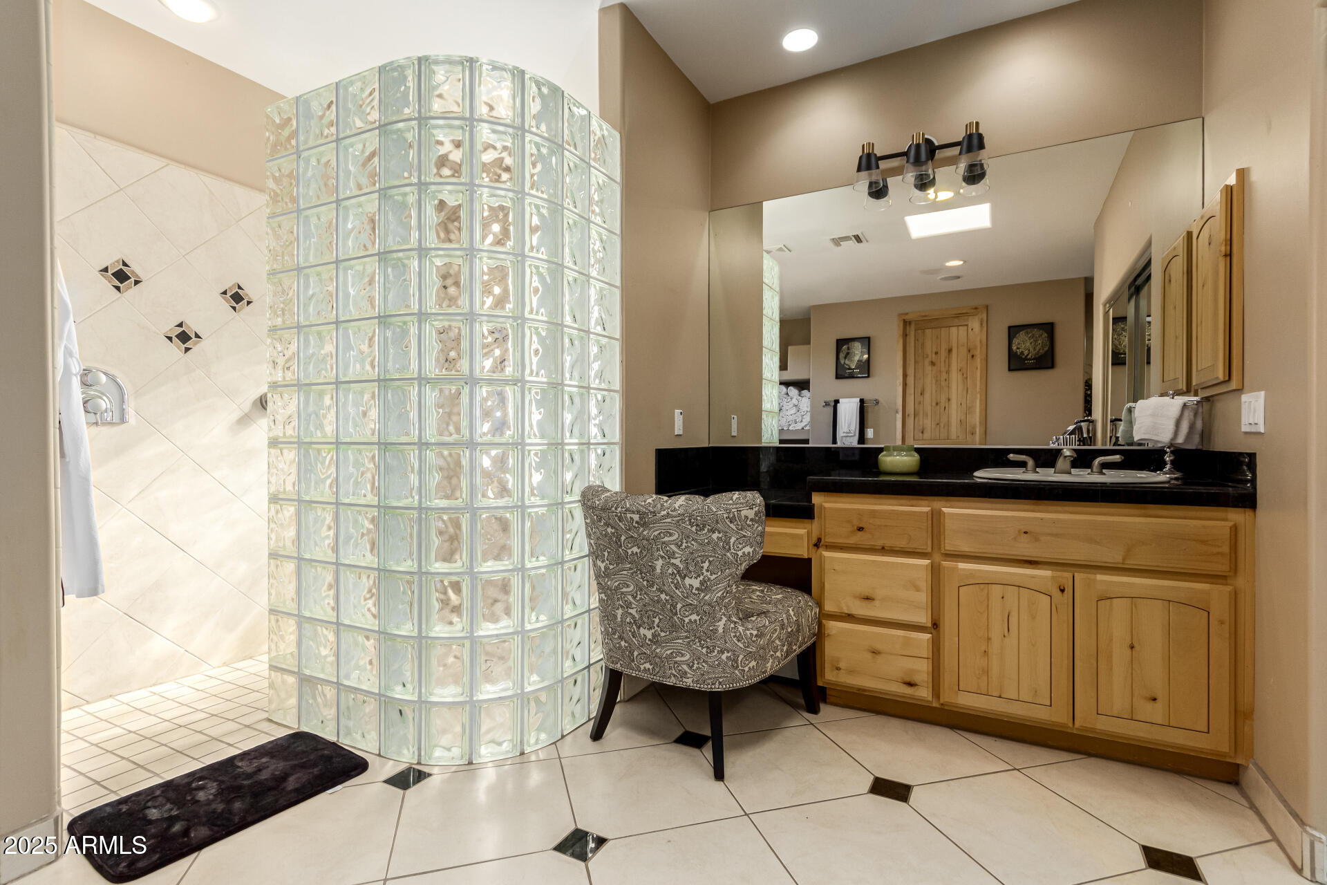 10004 E SANTA CATALINA Drive