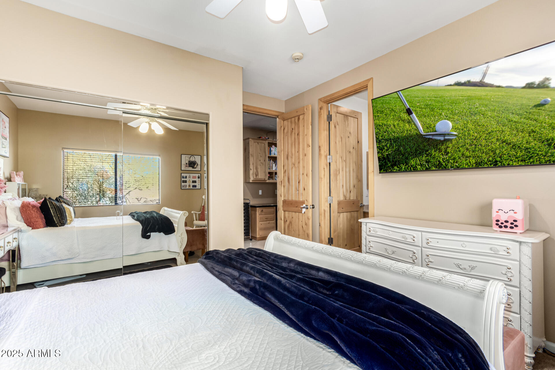 10004 E SANTA CATALINA Drive