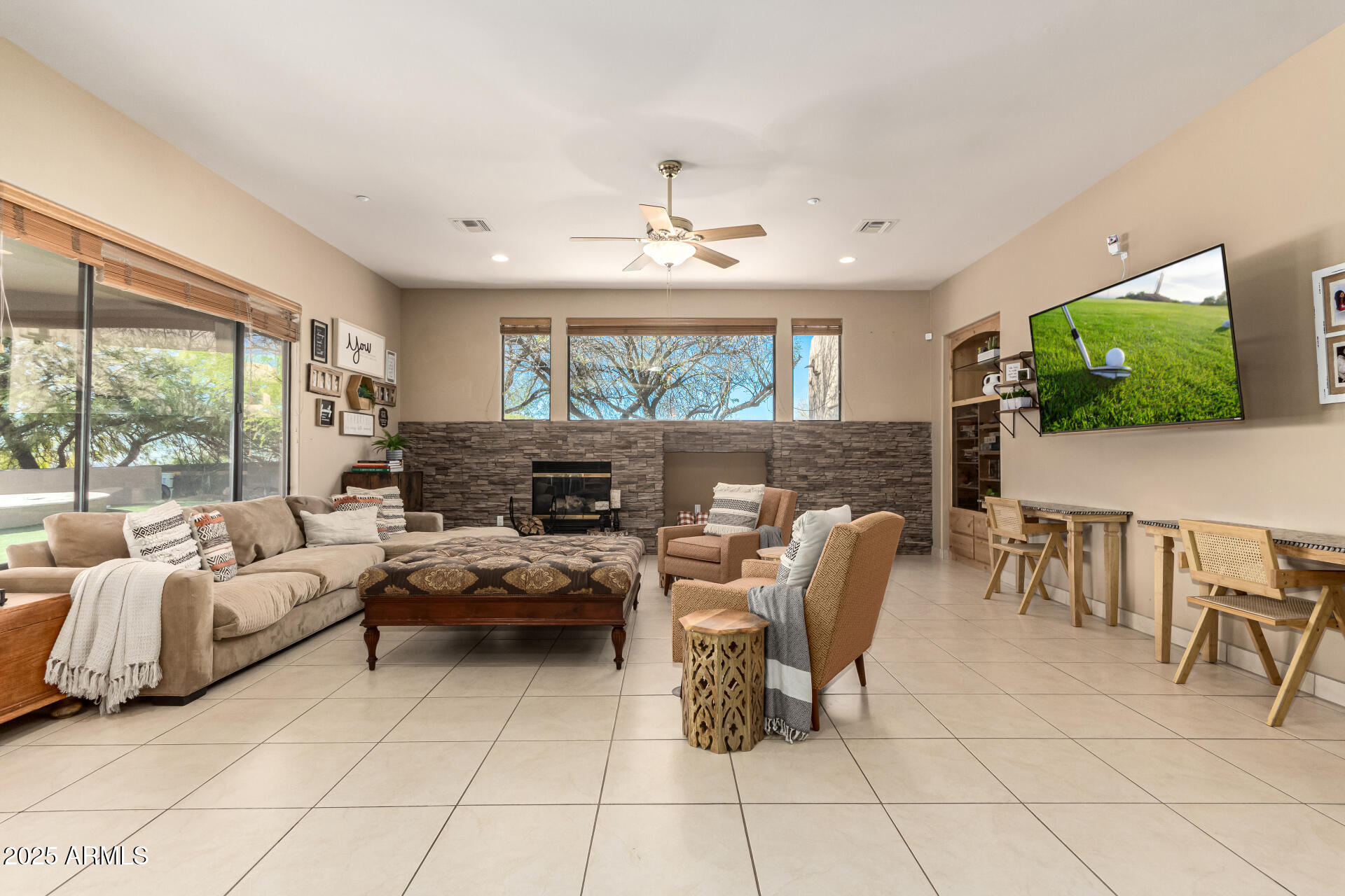 10004 E SANTA CATALINA Drive