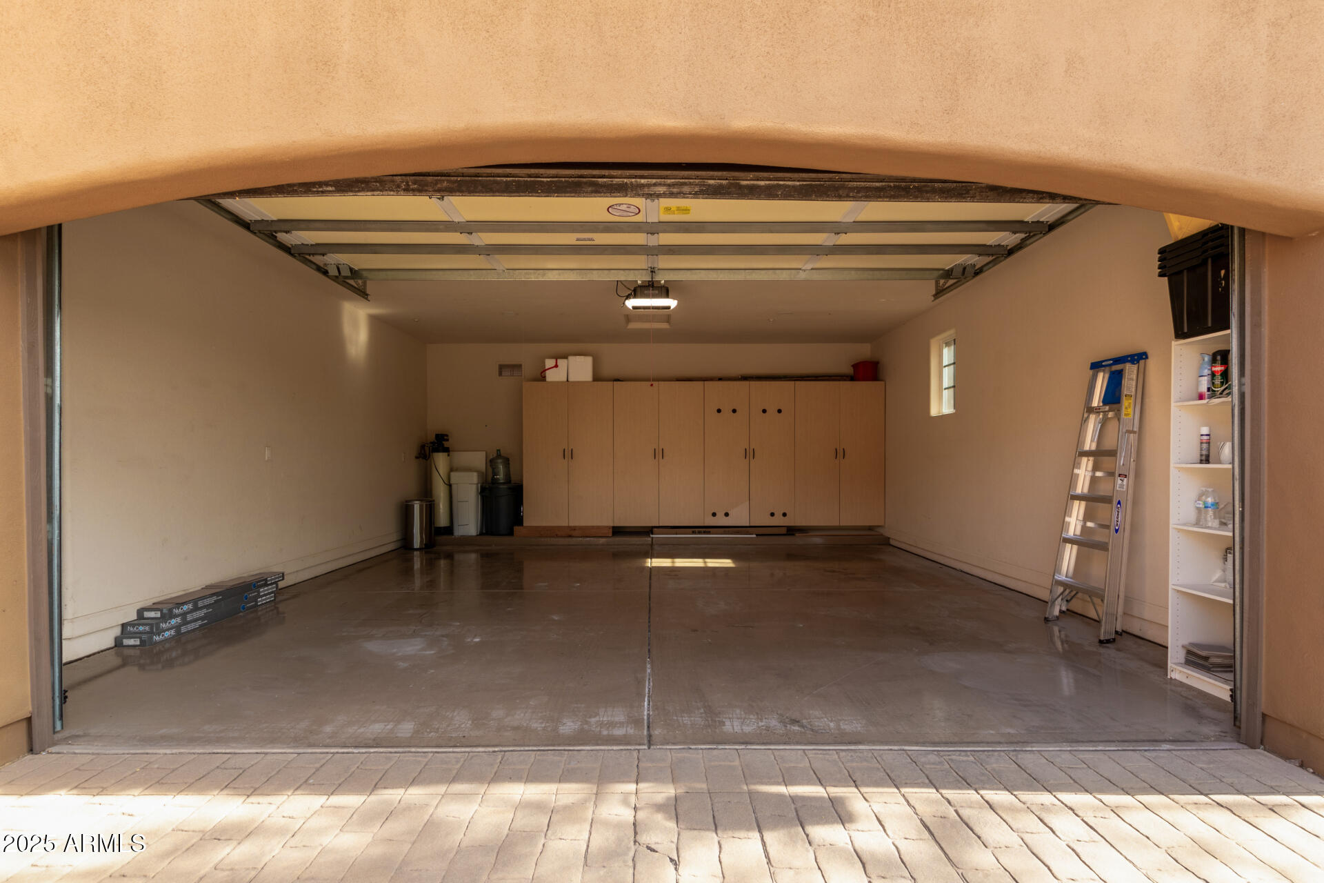 8566 E ANGEL SPIRIT Drive