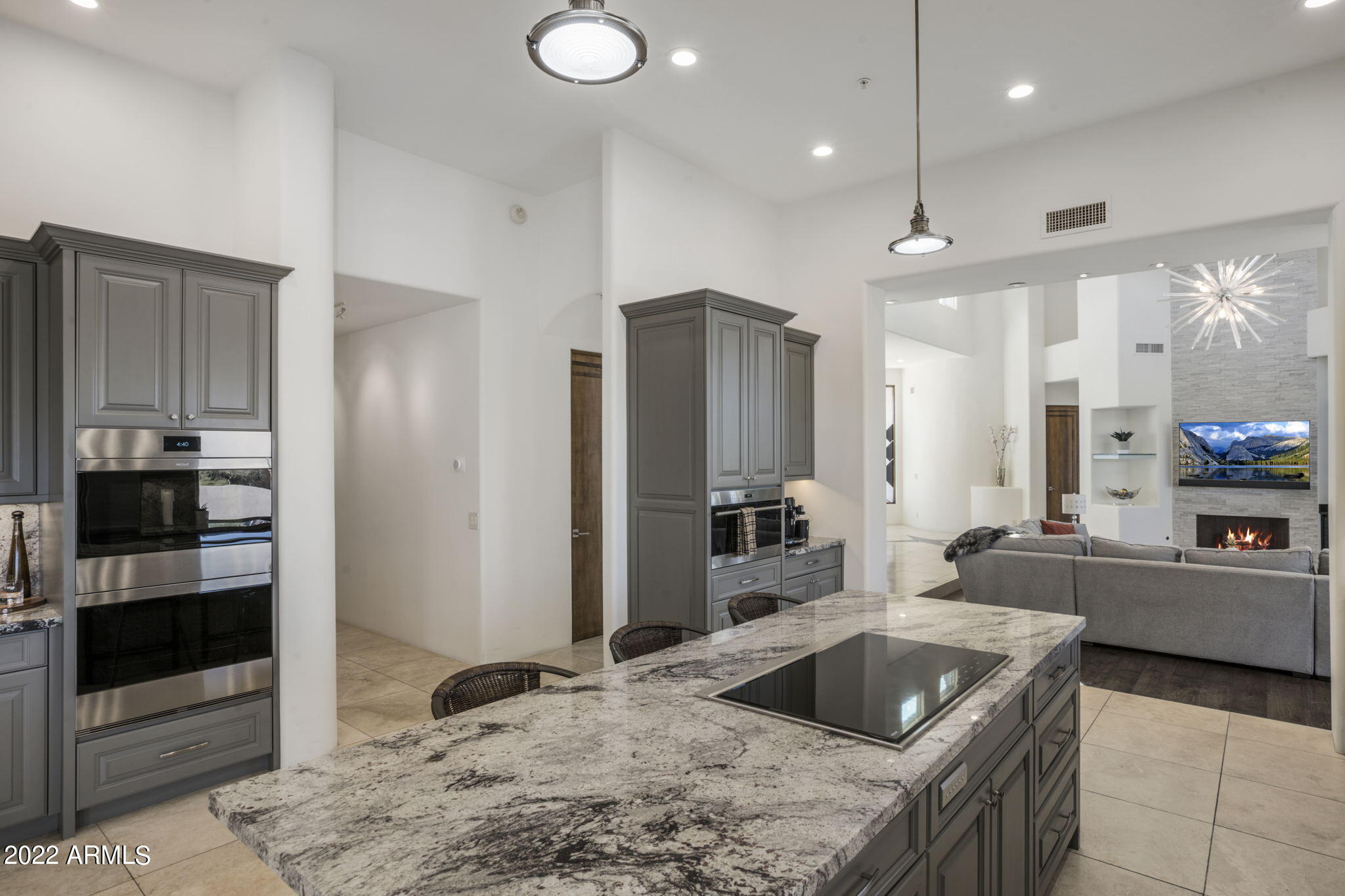 10448 E SKINNER Drive