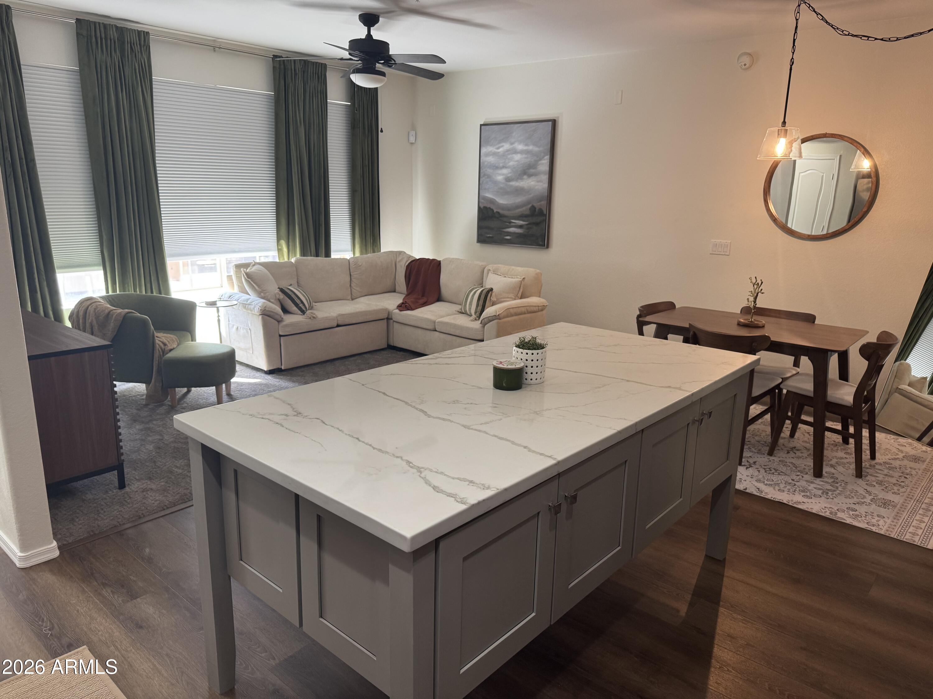 240 W JUNIPER Avenue 1010