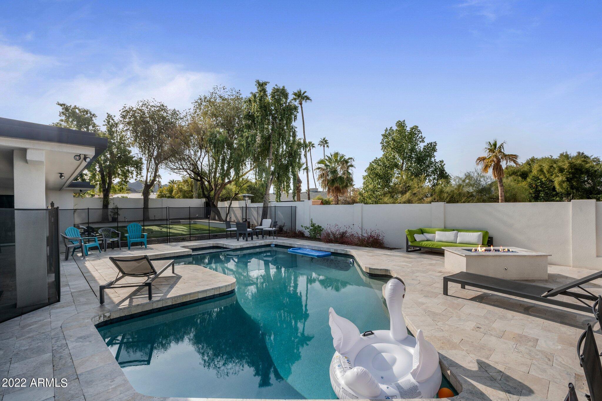 9056 N ARROYA VISTA Drive