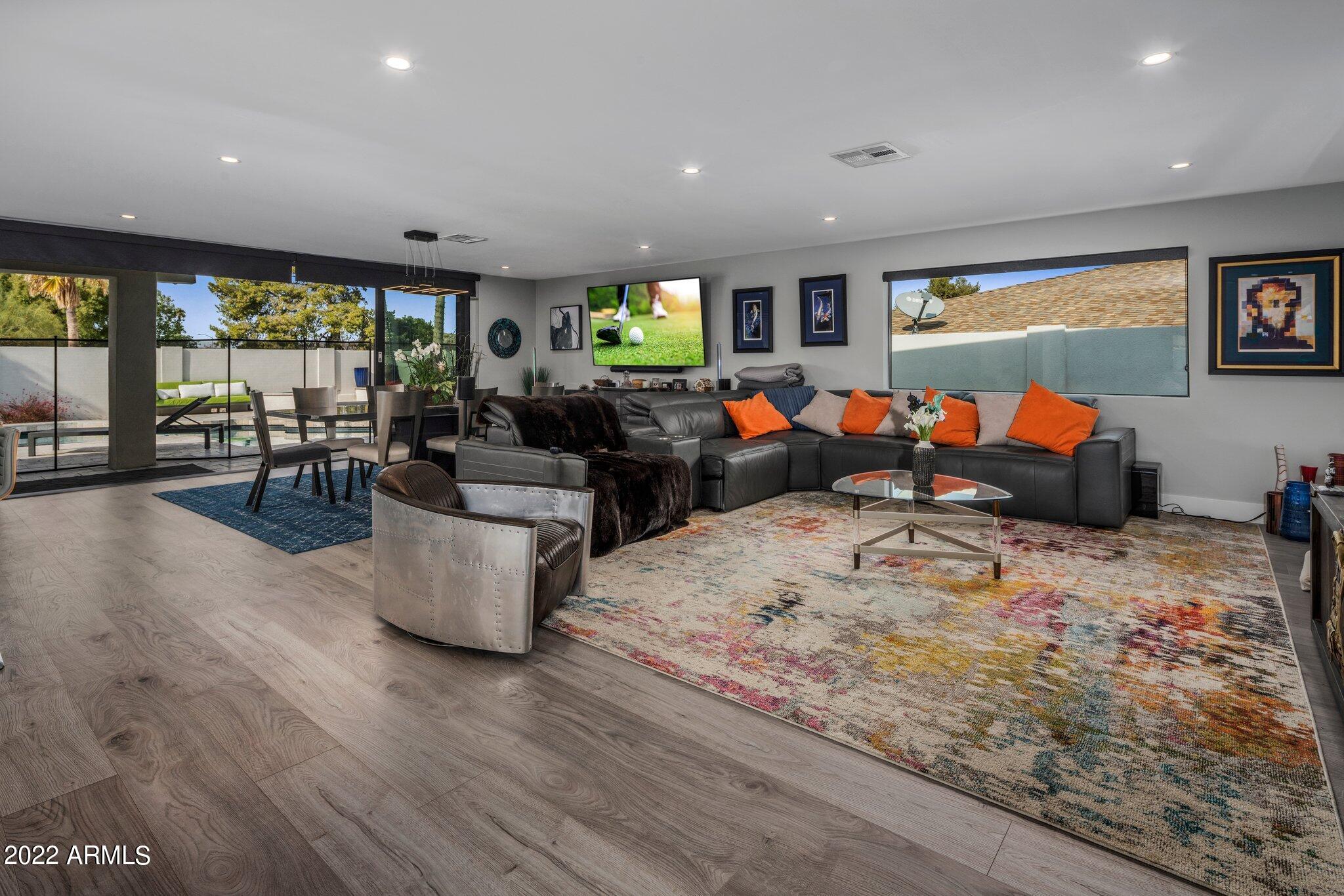 9056 N ARROYA VISTA Drive