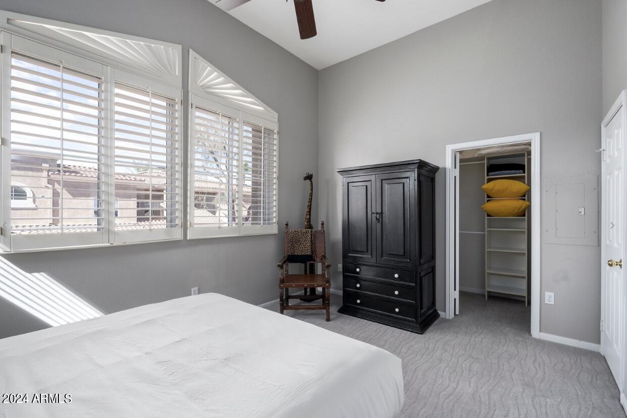 8245 E BELL Road 217