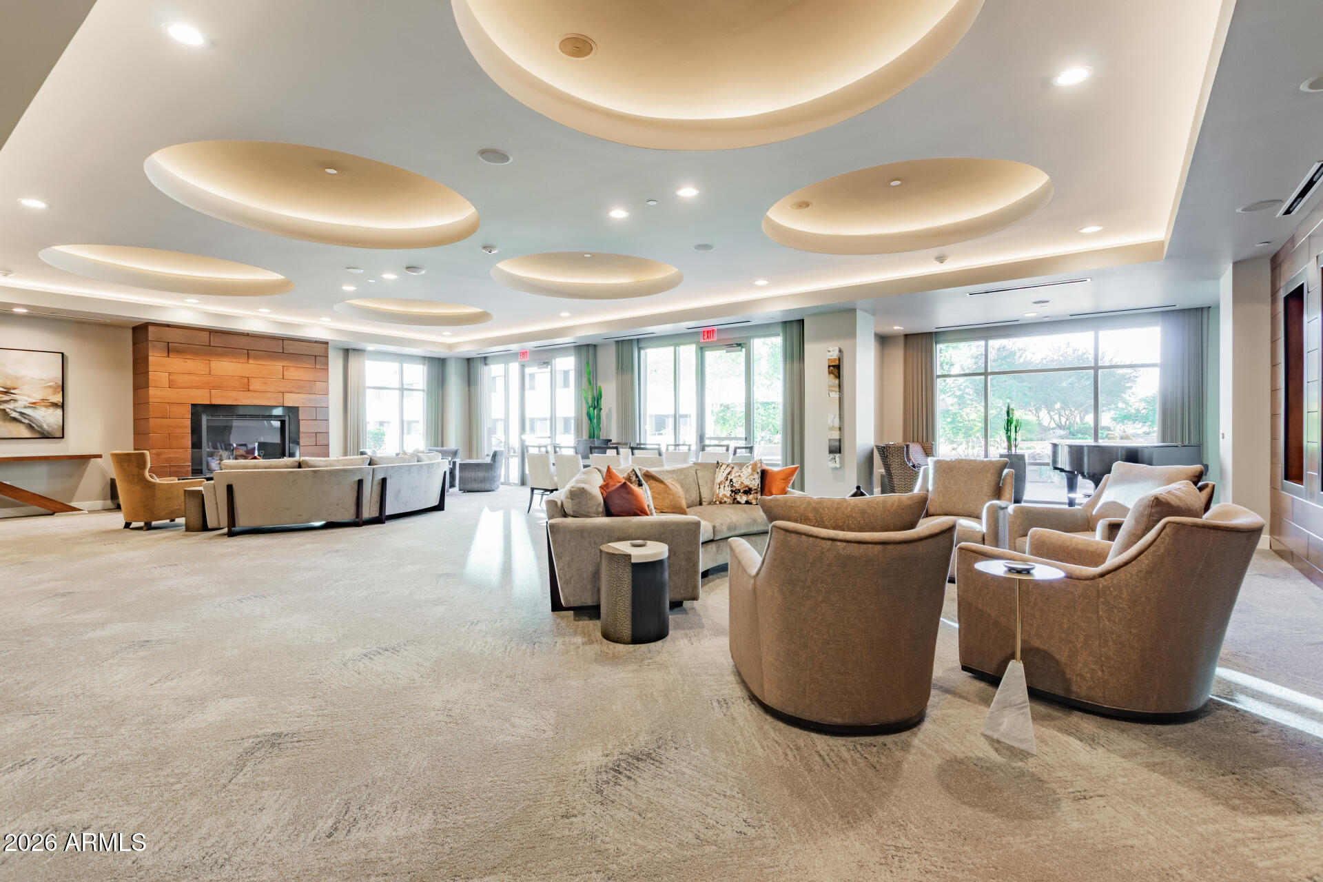 2211 E CAMELBACK Road 106