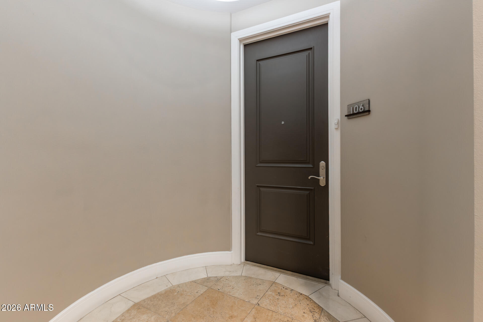 2211 E CAMELBACK Road 106