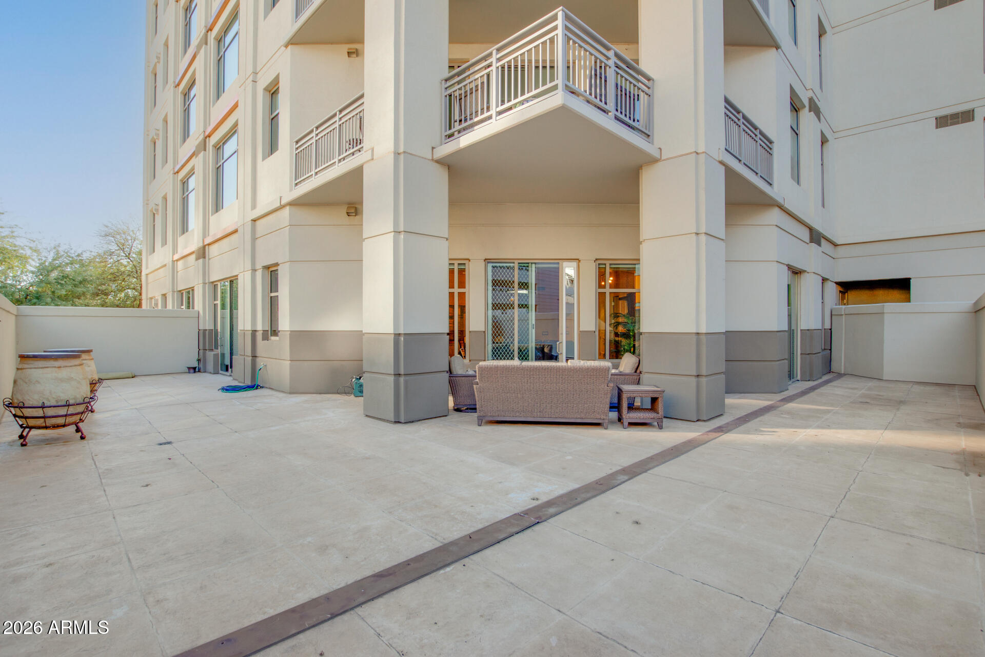 2211 E CAMELBACK Road 106