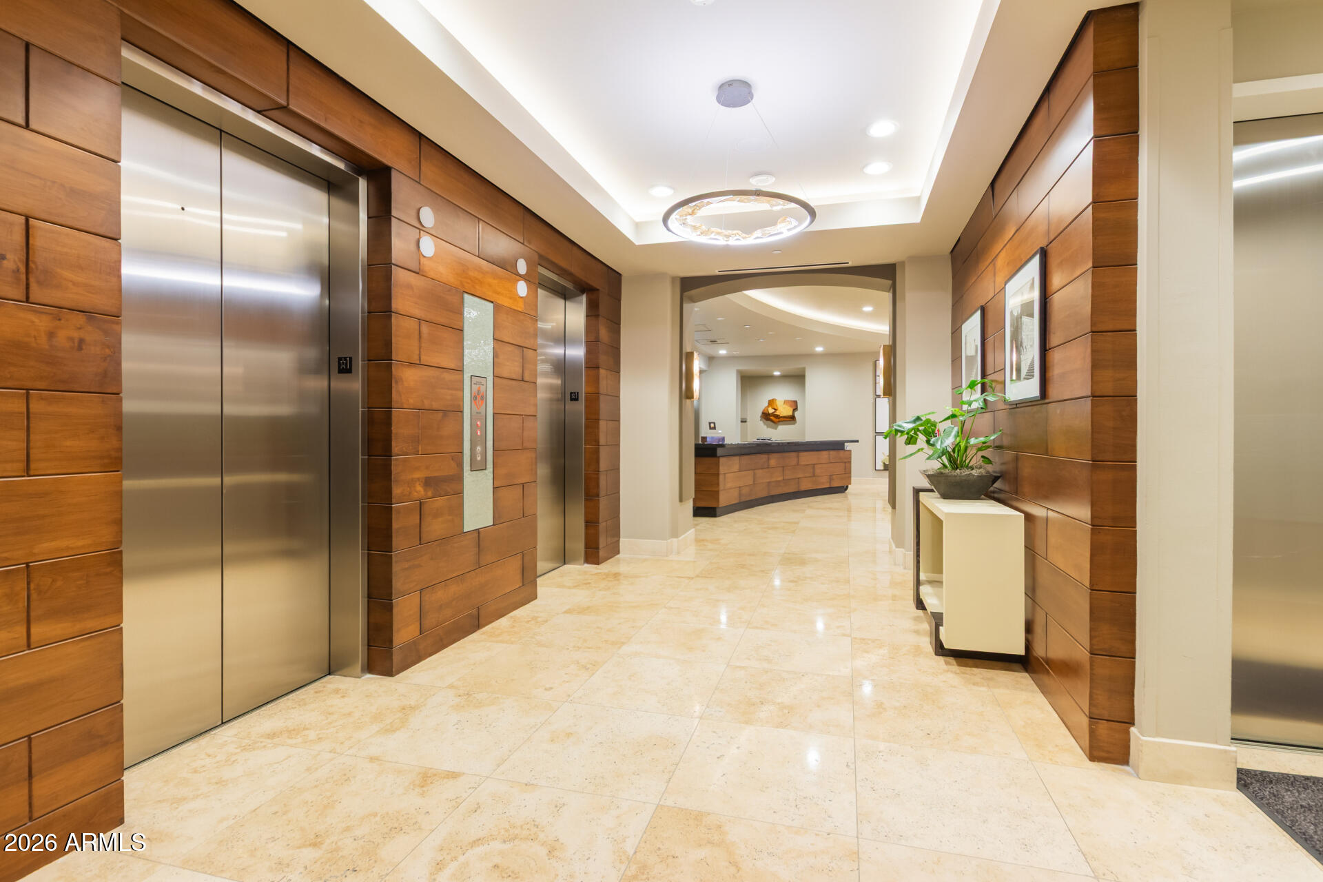 2211 E CAMELBACK Road 106