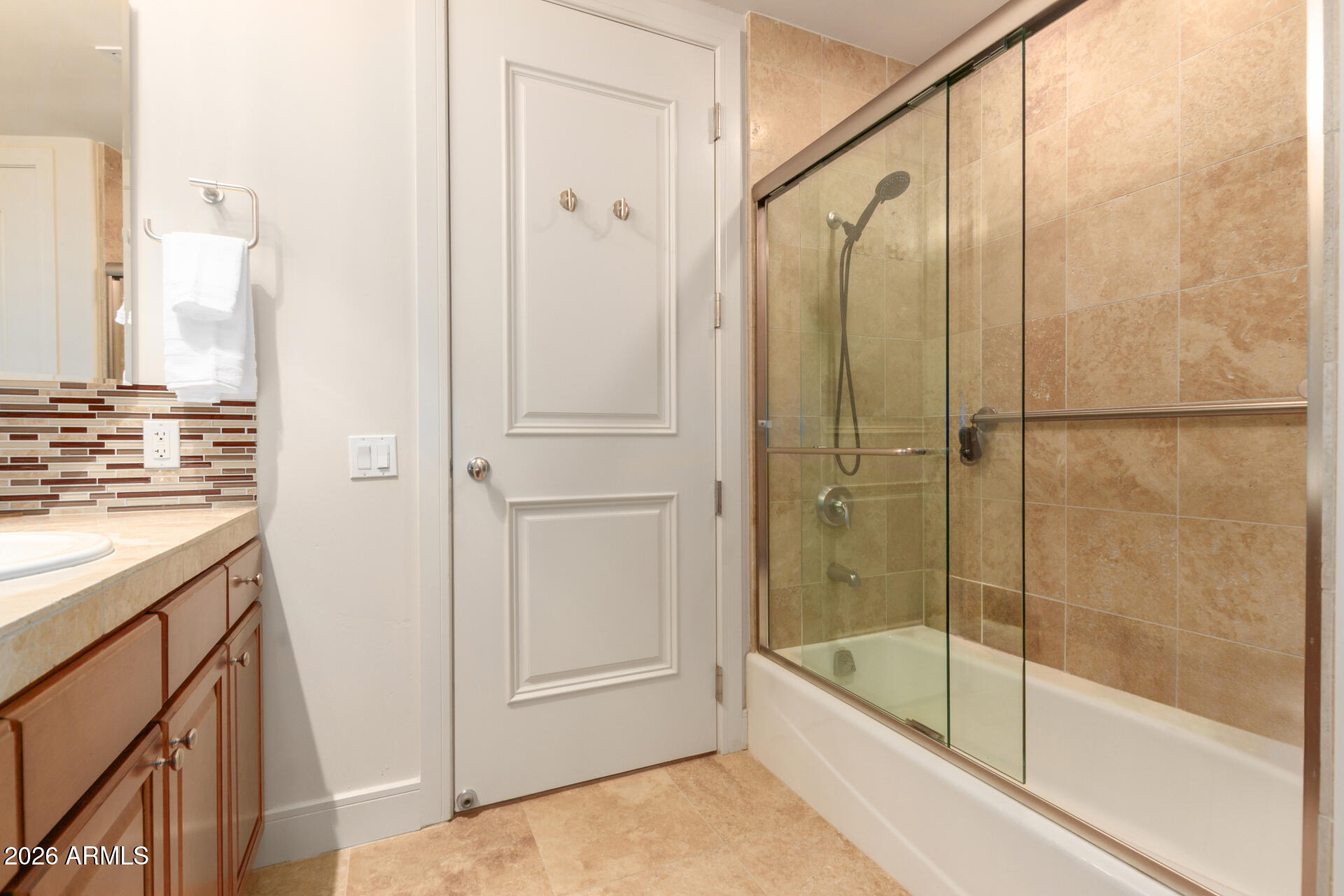 2211 E CAMELBACK Road 106