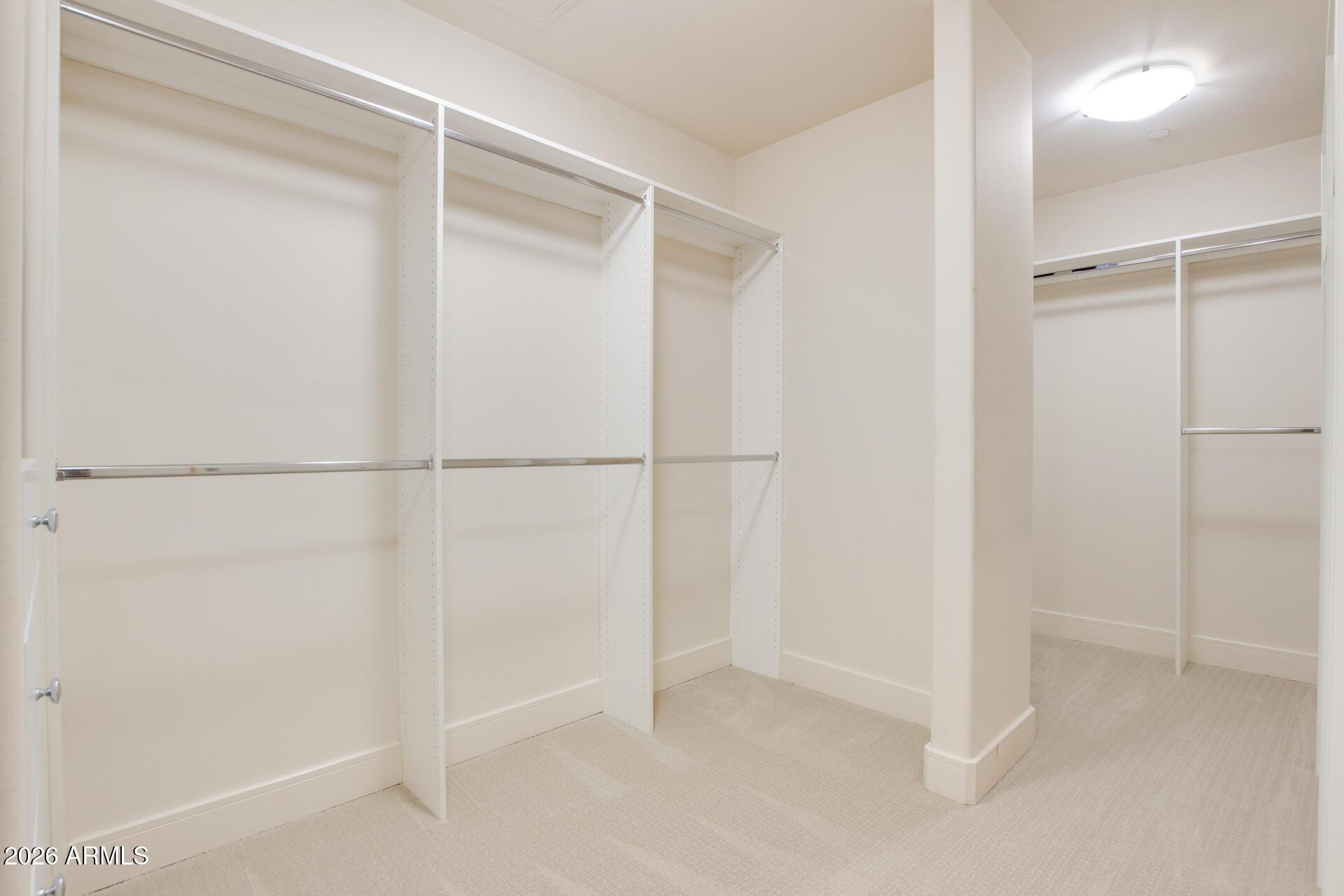 2211 E CAMELBACK Road 106