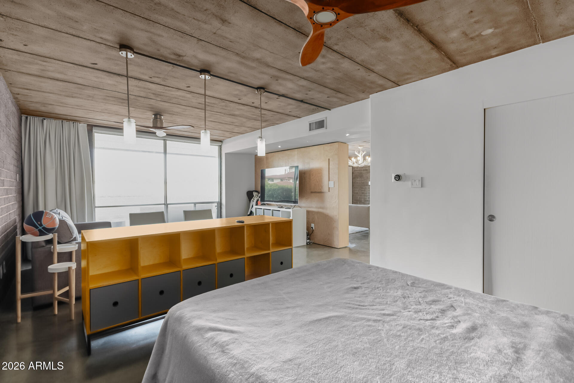 7601 E 2ND Street 24