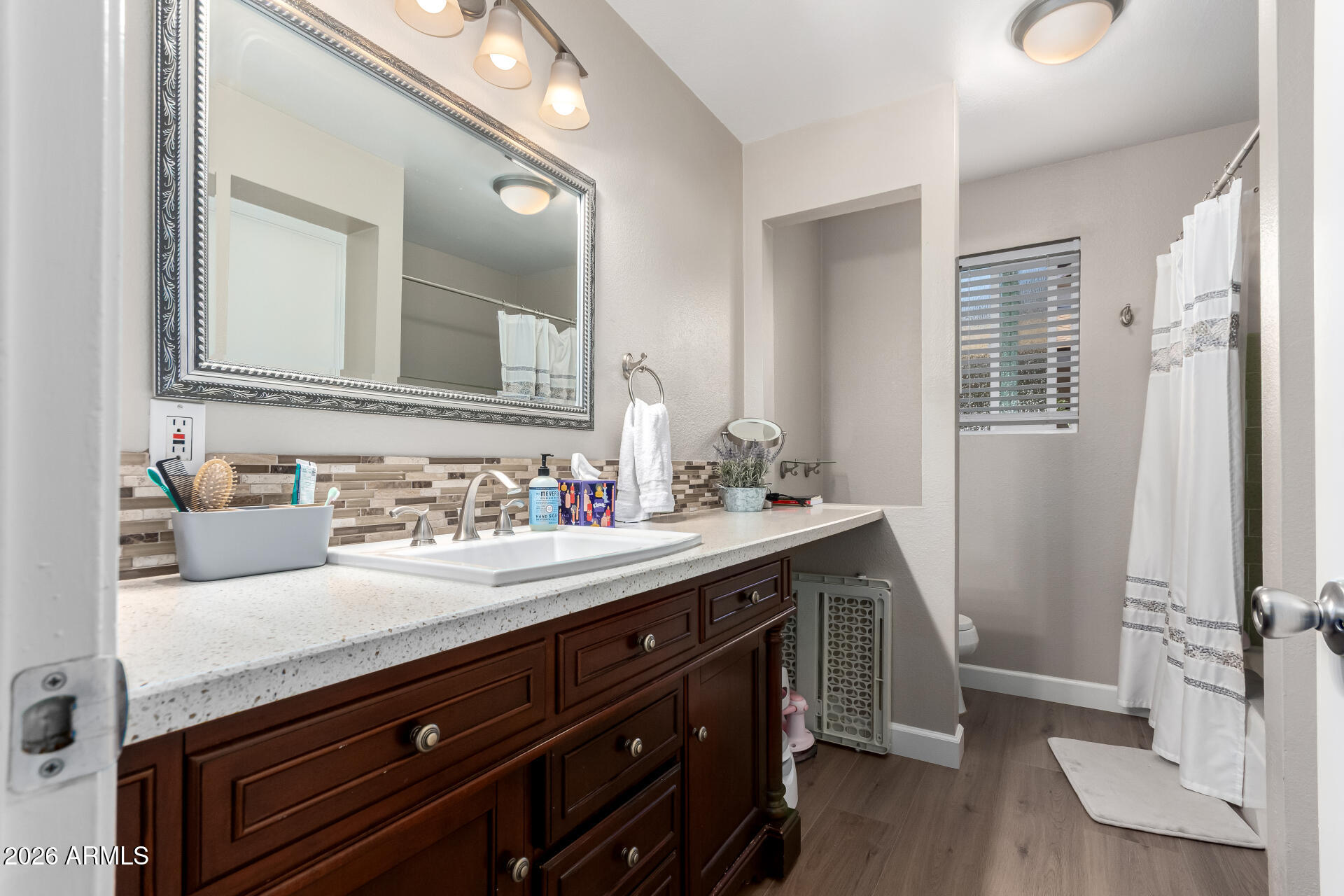 3927 E CORTEZ Street