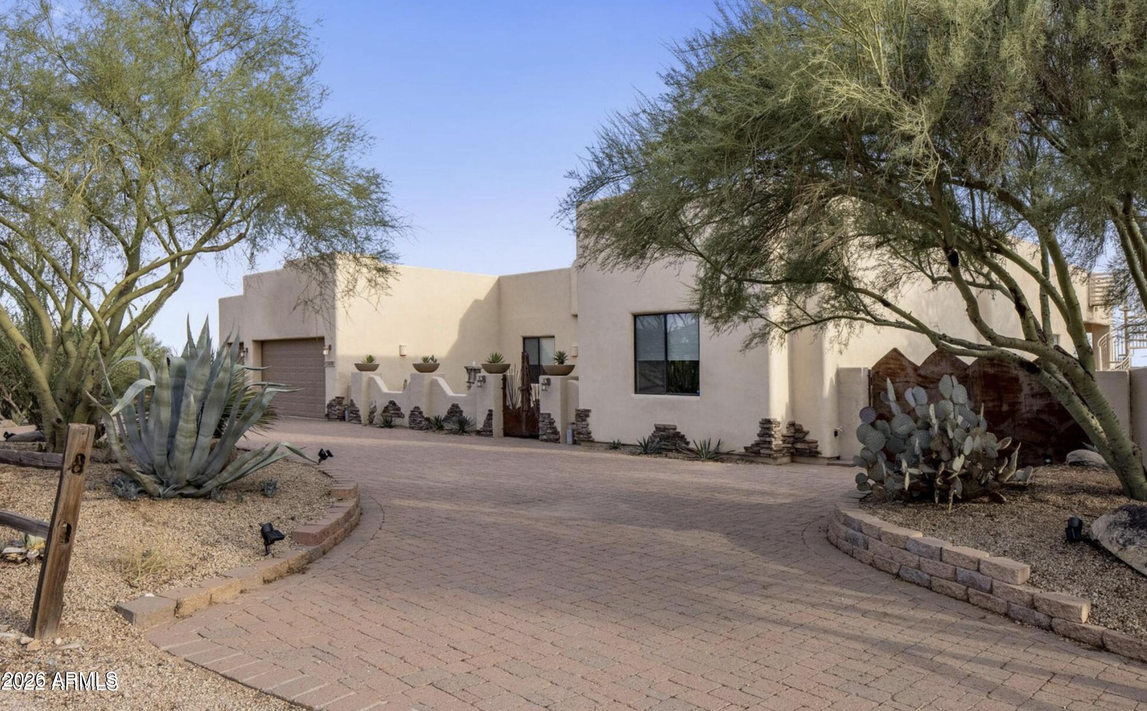 13639 E HEDGEHOG Place