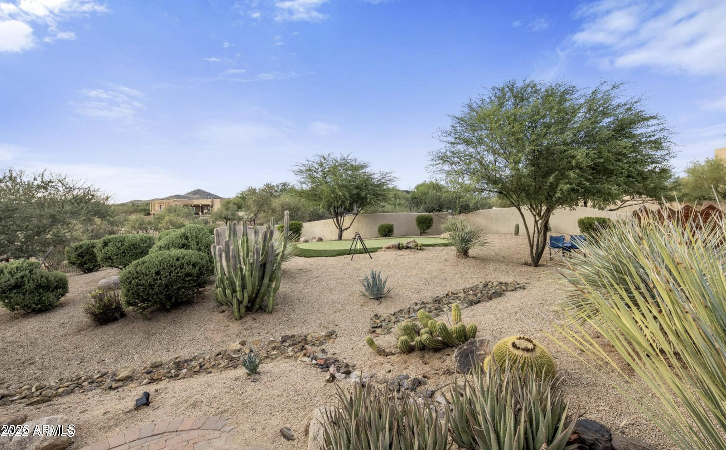 13639 E HEDGEHOG Place