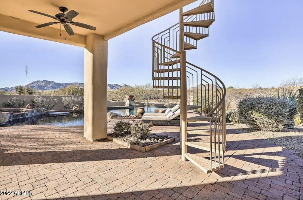 13639 E Hedgehog Place