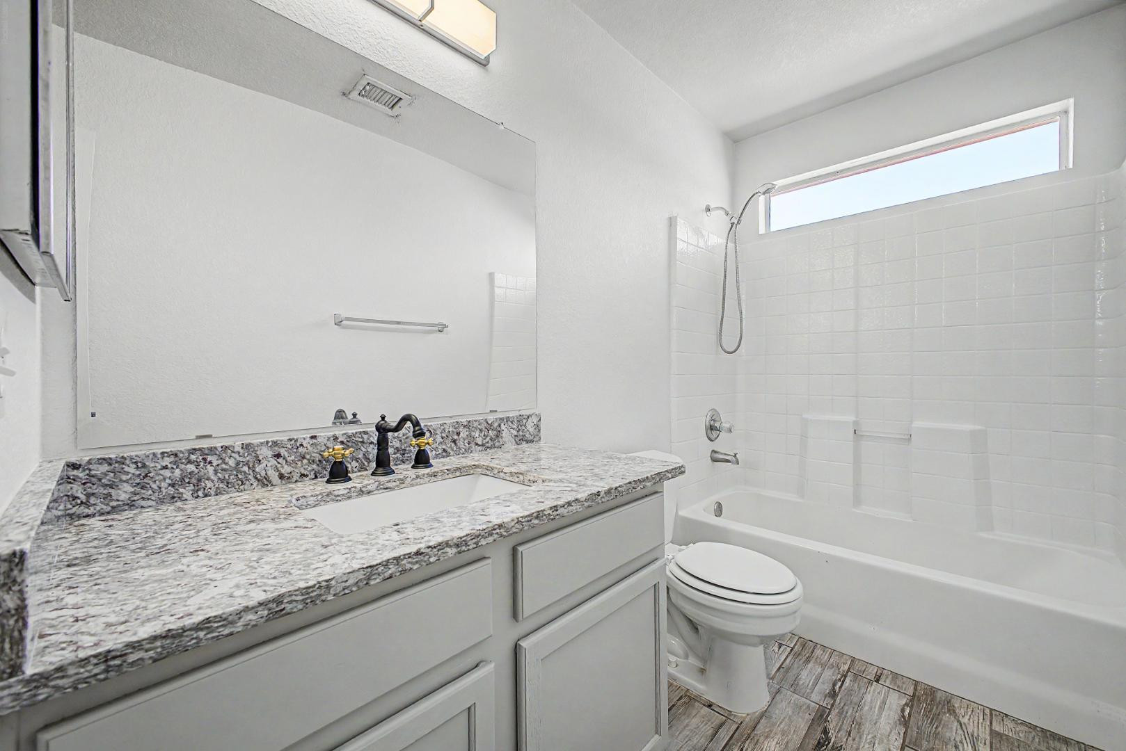 1295 S Honeysuckle Lane