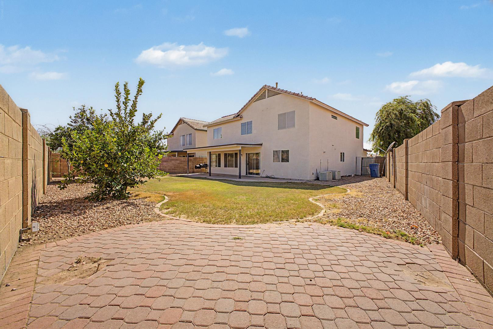 1295 S Honeysuckle Lane
