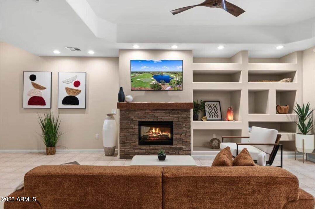 8245 E BELL Road 138