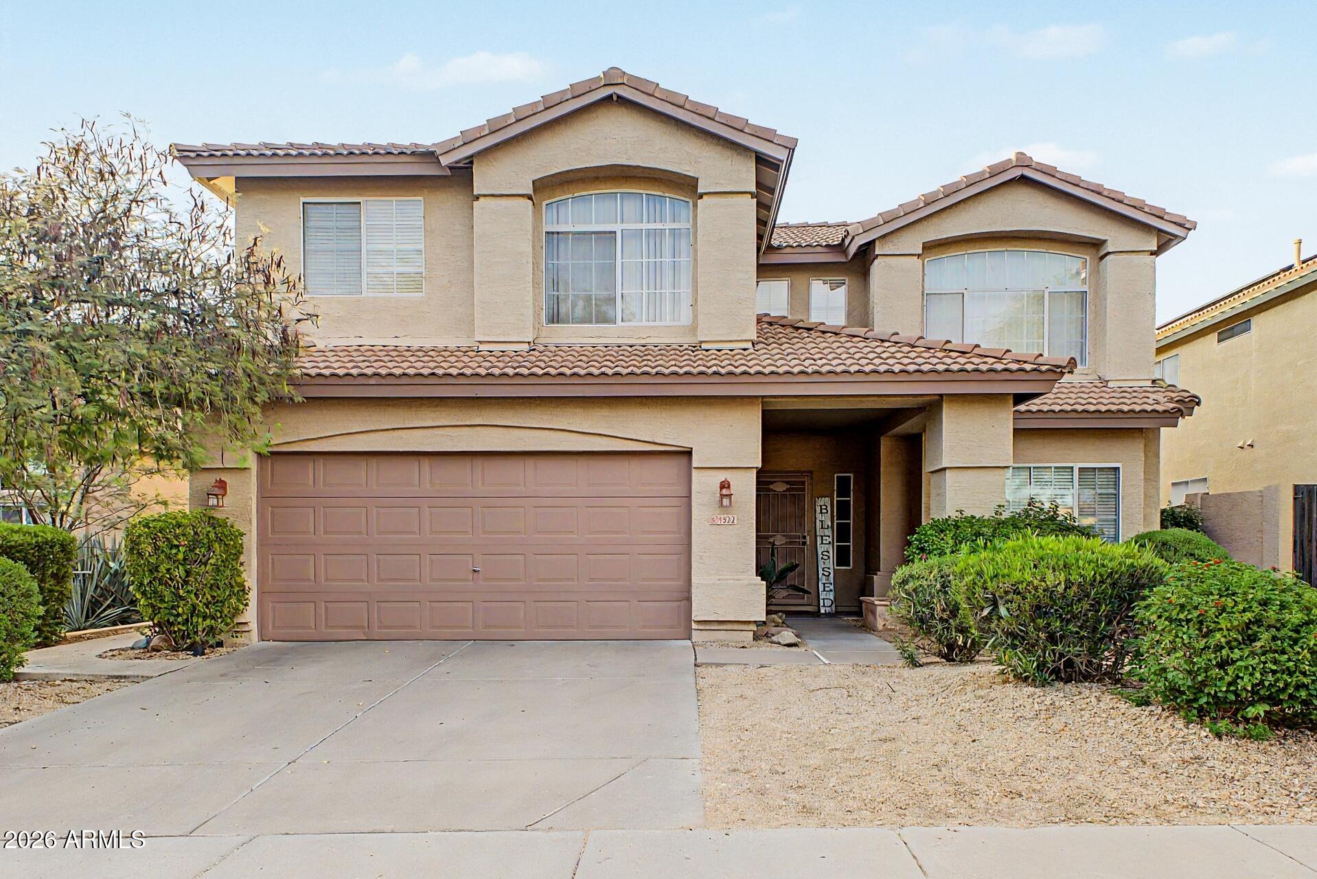 4522 E ROWEL Road