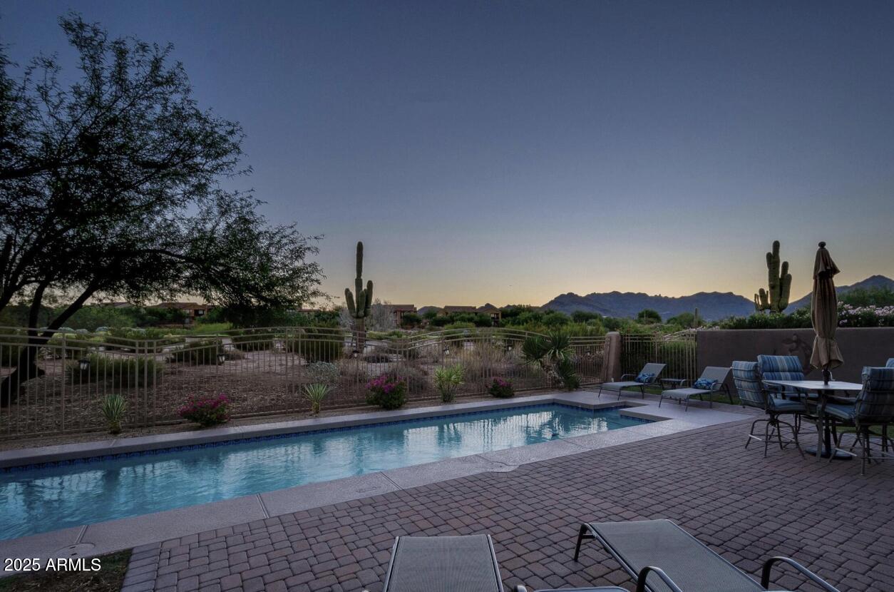 8566 E ANGEL SPIRIT Drive