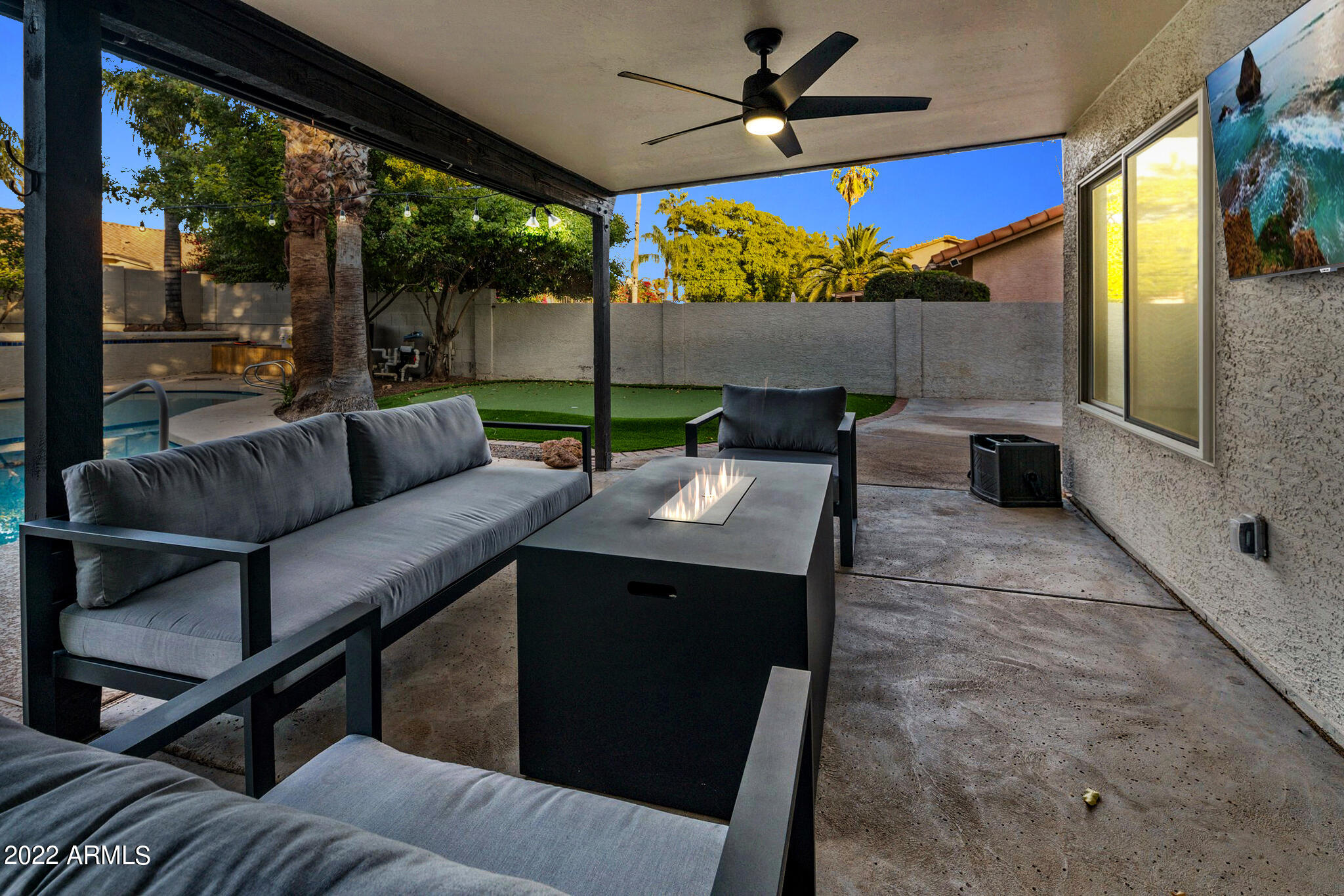 5408 E KELTON Lane
