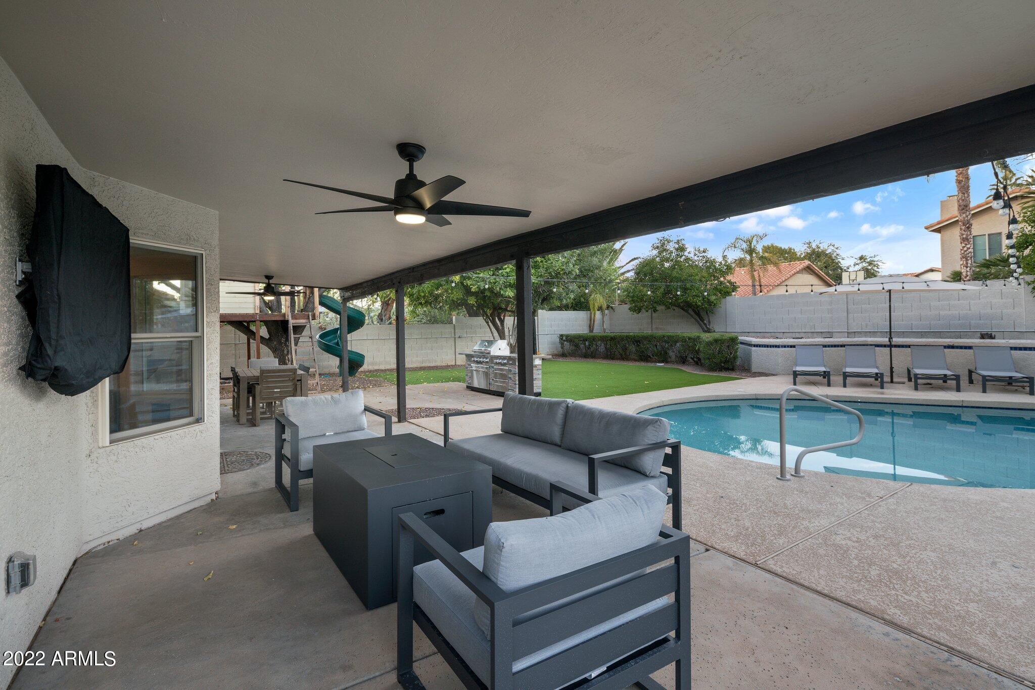 5408 E KELTON Lane