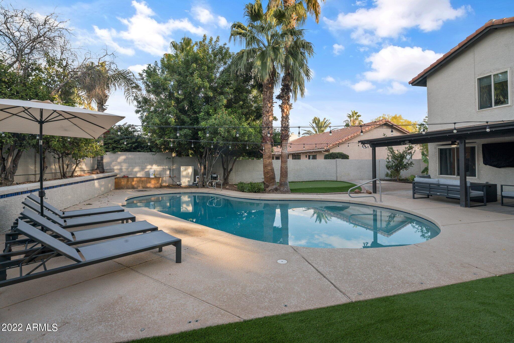 5408 E KELTON Lane