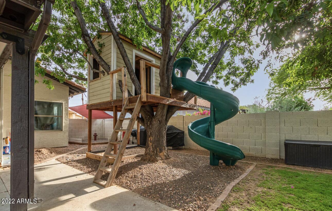 5408 E KELTON Lane