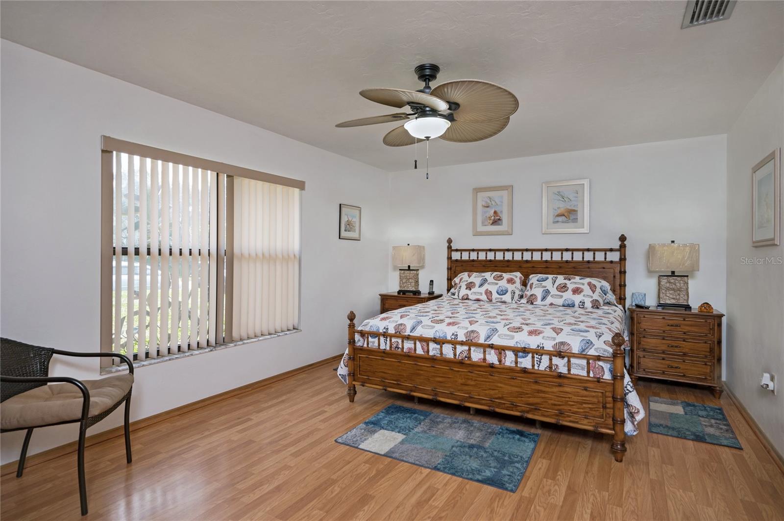 2330 PINE TREE DR