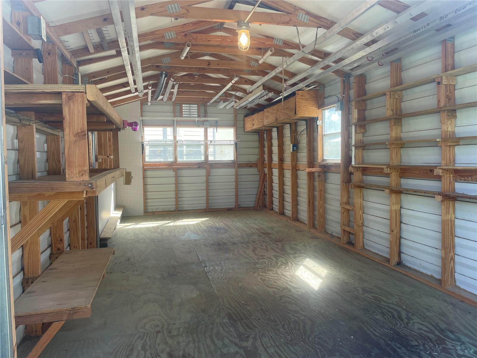 2330 PINE TREE DR