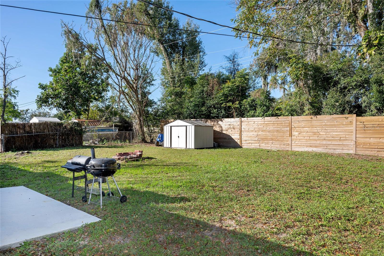 114 S ULYSSES DR