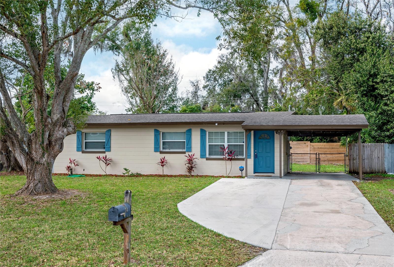 114 S ULYSSES DR